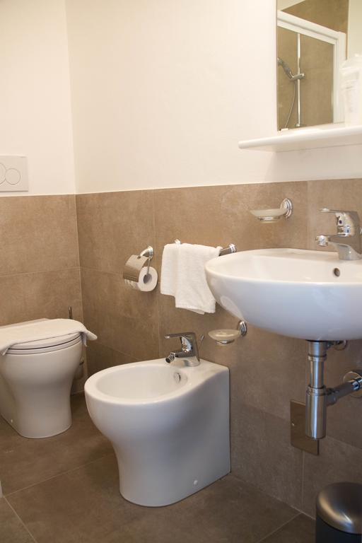 Hotel Arianna Исео Номер фото